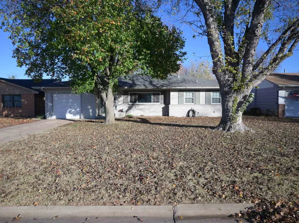 1910 20th St, Woodward, OK 73801