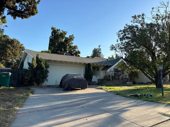 2121 Almondwood Ln, Merced, CA 95340