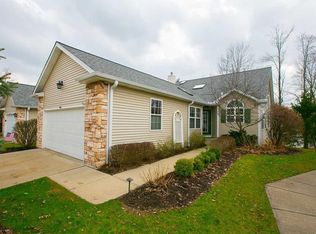 990 Grand Vw, Aurora, OH 44202