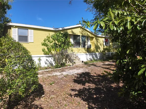 451 Montura Ave, Clewiston, FL 33440