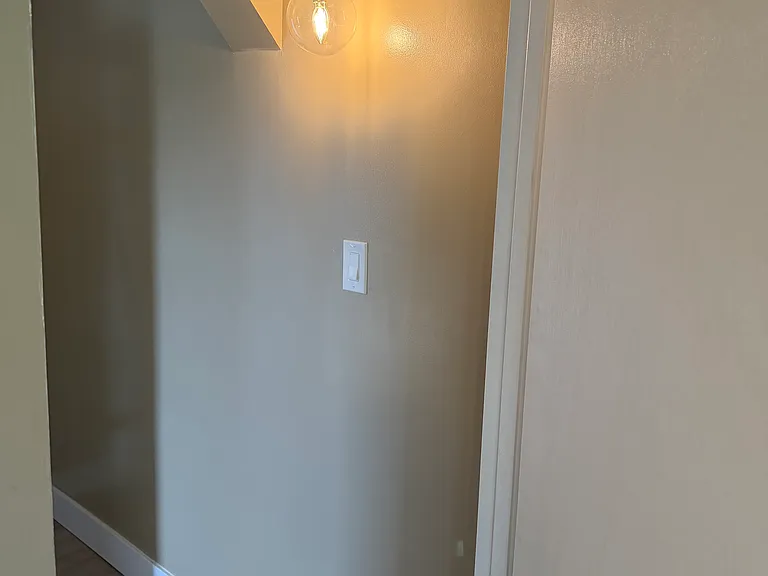 5433 McCandless Ave — Photo 7