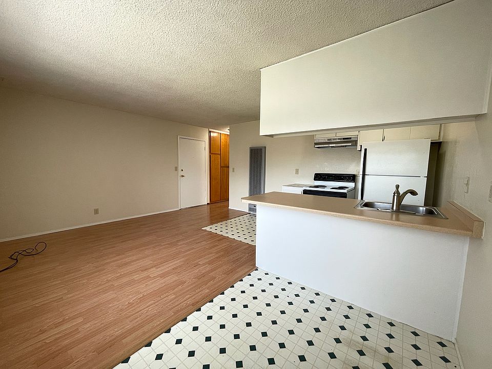 1st image of 29 Alabama St APT C