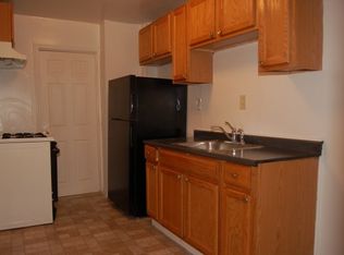 3213 28th St SE APT 3, Washington, DC 20020