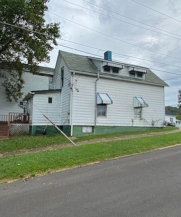 4th image of 1401 Forest Ave