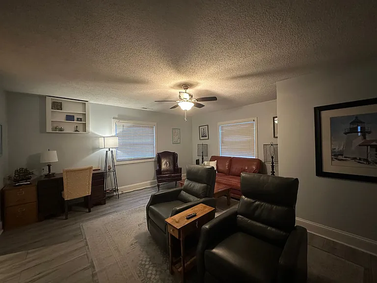 302 N Shores Rd — Photo 8