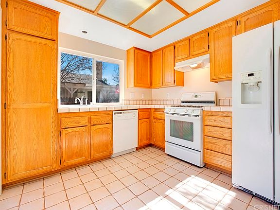 4th image of 25864 Galante Way