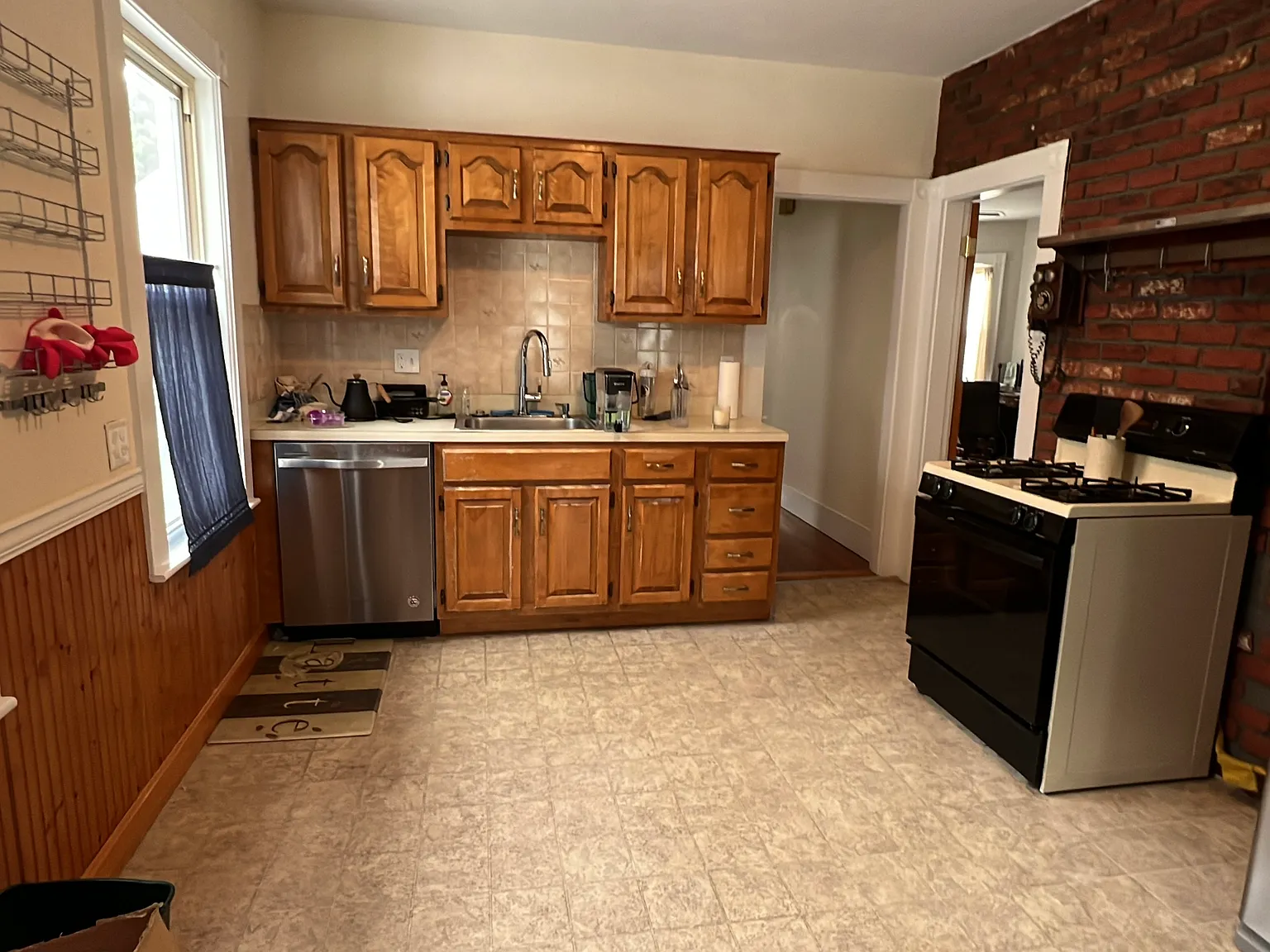3 bed, 1600 sqft, $3,800 — Photo 4