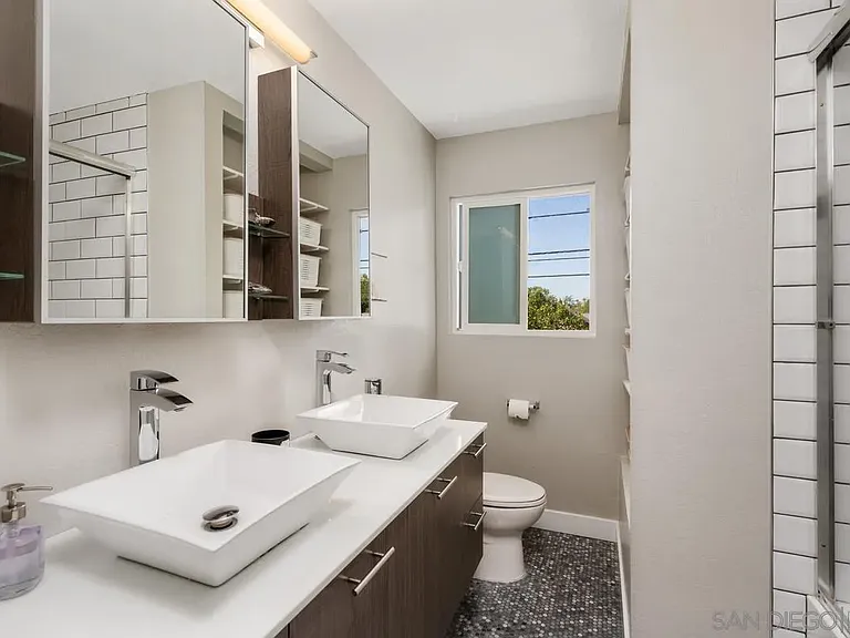 1516 Encino Ave #B — Photo 29
