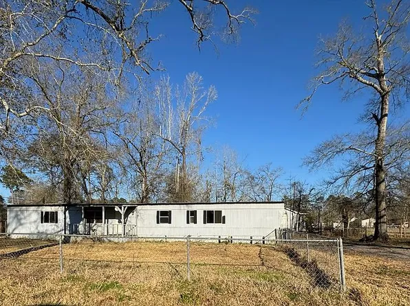 9301 Duke St, Lumberton, TX 77657