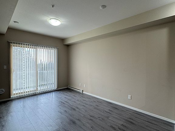 4th image of 13789 107a Ave #42