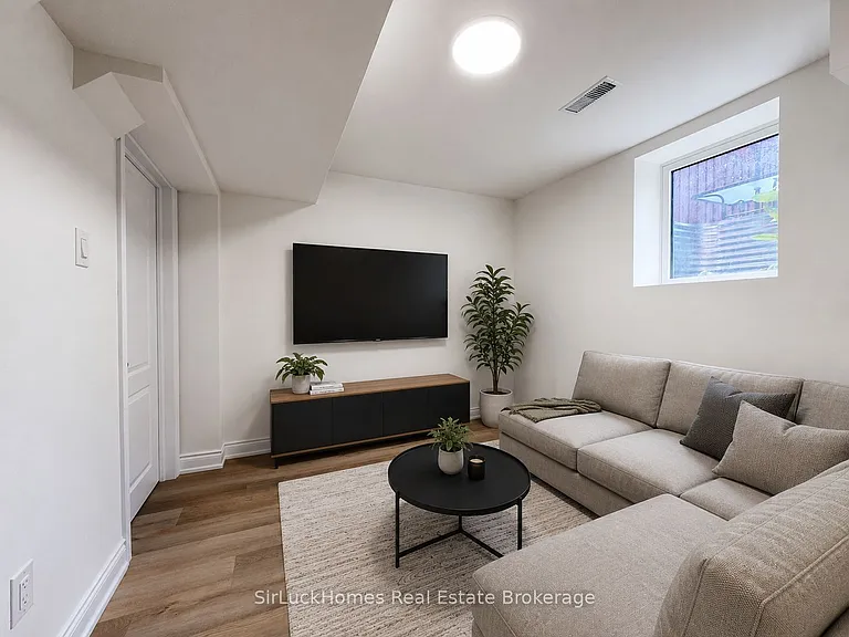 78 Starhill Cres — Photo 18
