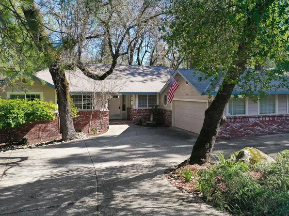 19098 Lake Forest Dr, Penn Valley, CA 95946