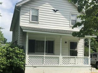 275 Killian Rd, Akron, OH 44319