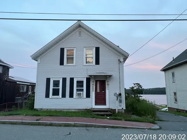 432 Main St, Somerset, MA 02726