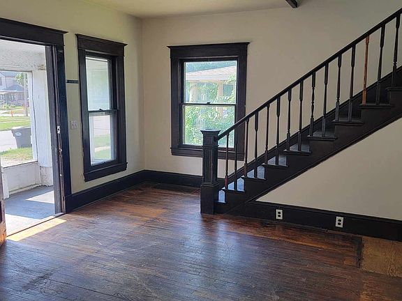 2nd image of 203 Center St
