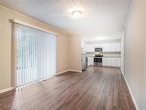 4th image of 4442 Cedar Ridge Trl