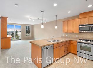 6801 Greenwood Ave N UNIT 314, Seattle, WA 98103