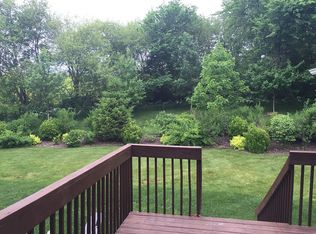 3529 Stoney Point Rd SW, Cedar Rapids, IA 52404