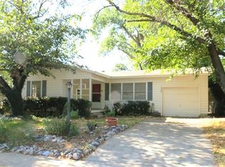 1208 Lyndale Dr, Arlington, TX 76013
