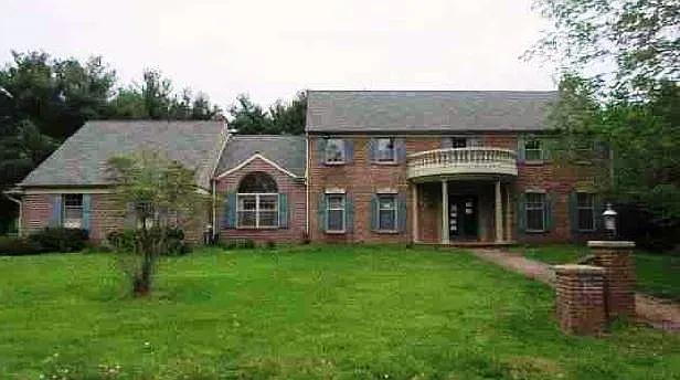 623 Thomas Jefferson Rd photo 1