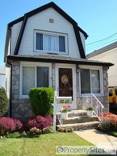 1st image of 9265 222nd St