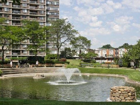 3rd image of 1 Bay Club Dr APT 5A