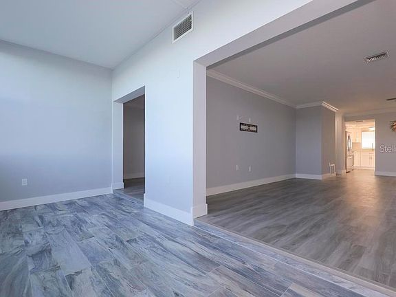 4th image of 5 Gateshead Dr APT 107
