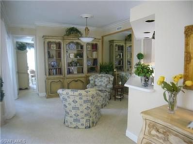5th image of 1505 Clermont Dr Unit 101