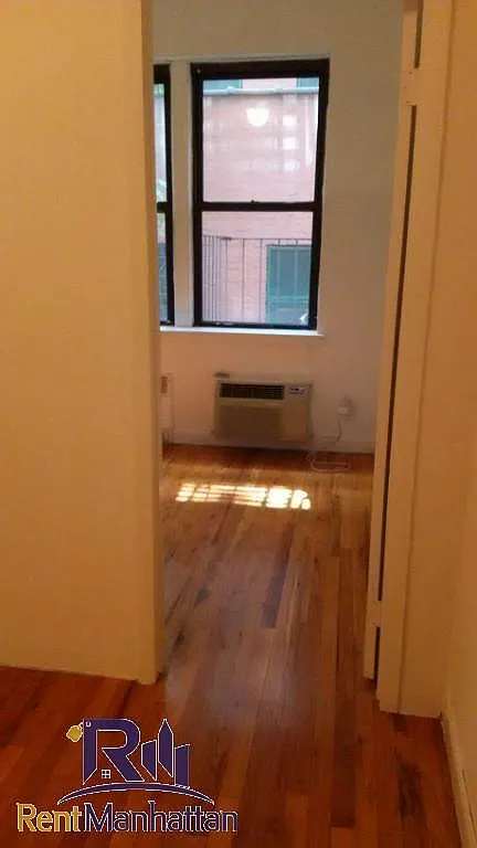 314 East 89th Street — Photo 4