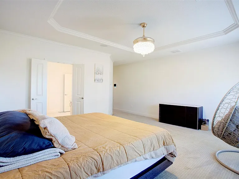 214 Heatherstone Dr — Photo 16