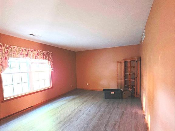2nd image of 4003 Mallard Bay Dr