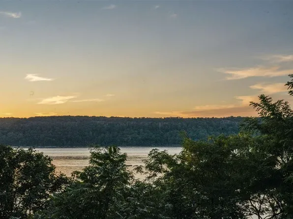 2501 Palisade Avenue image 24 of 25