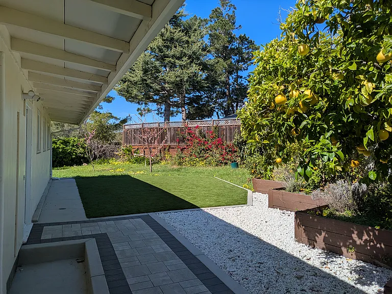 5232 Katrina Ct — Photo 14