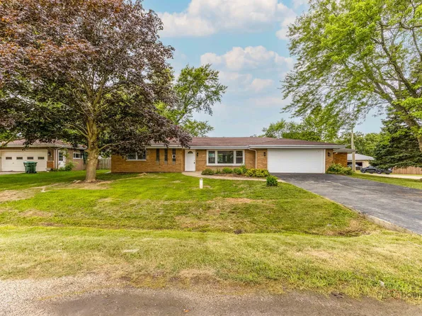 25610 S Parkside Dr, Channahon, IL 60410