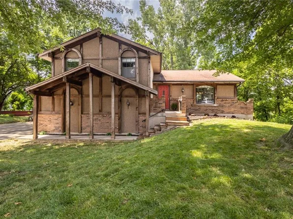 9505 NW 59th Ter, Parkville, MO 64152