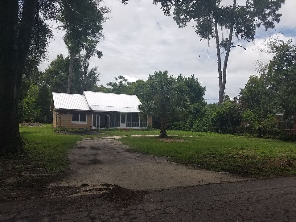 1st image of 276 SE Lomond Ave