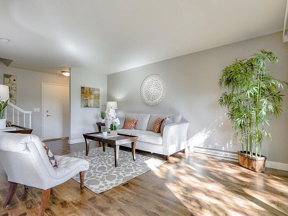 5th image of 7110 Rainbow Dr APT 13