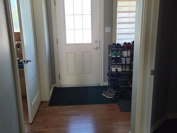 2nd image of 21431 95th Ave NW