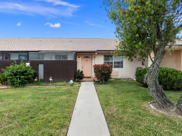 5833 Moss Court #3e, Fort Pierce, FL 34982