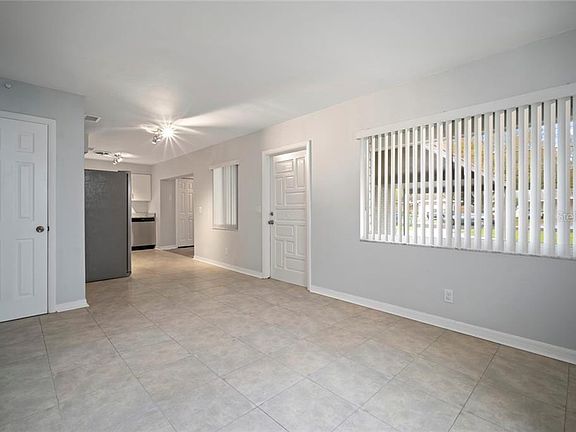 4th image of 3908 Iowa Ave