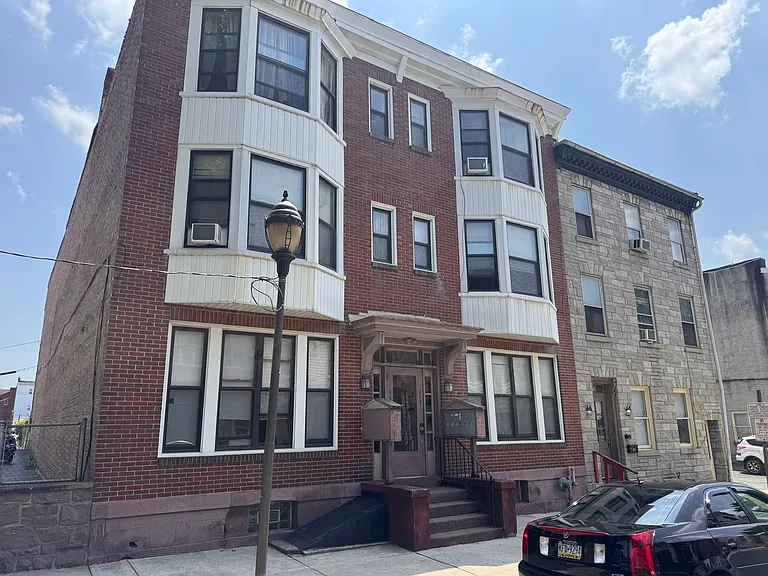 115 S 4th Street — Photo 25