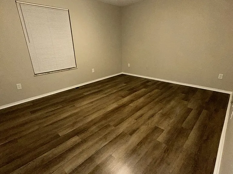 365 Prairie Drive — Photo 4