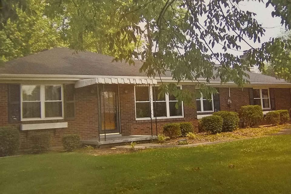 1st image of 1772 McDonald Ln
