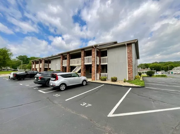 123 River Point Road #33, Hollister, MO 65672