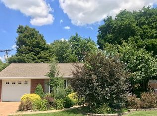 102 Whitehall Dr, O Fallon, IL 62269