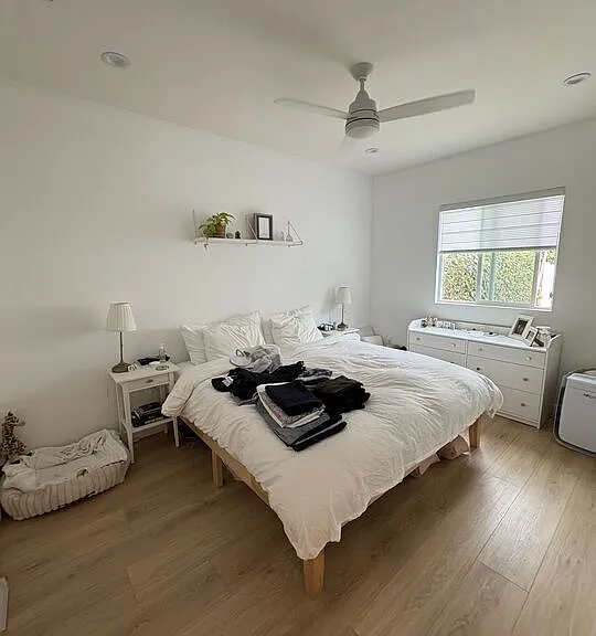 816 1/2 N McCadden Pl — Photo 12
