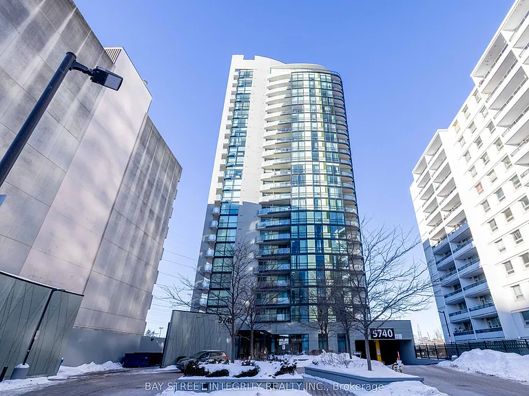 5740 Yonge St #1510 — Photo 1