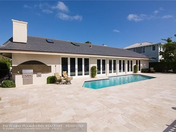 4th image of 948 Dogwood Dr