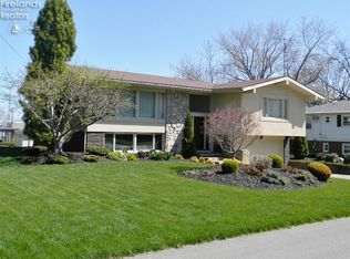 1322 E 4th St, Lakeside Marblehead, OH 43440