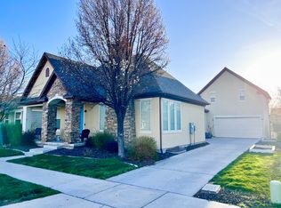11759 S Lake Run Rd, South Jordan, UT 84009